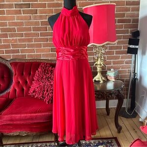 NWT Beautiful evening gown ❤️
